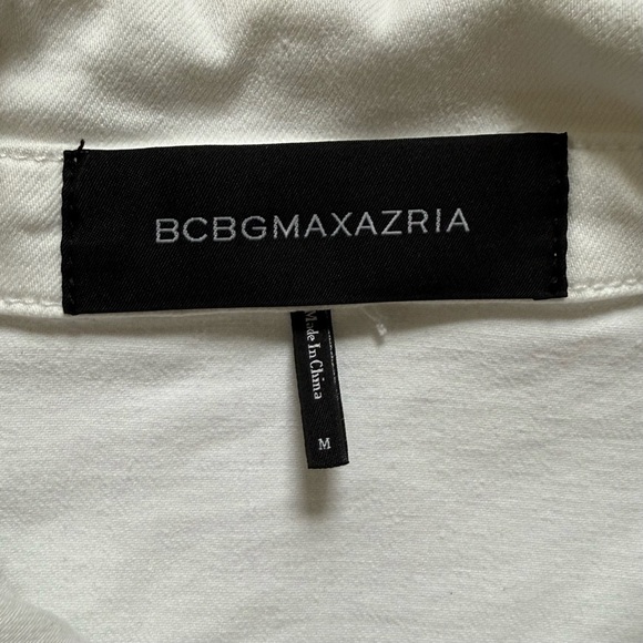 BCBGMAXAZRIA White Cropped Denim Jacket Women’s Medium Button Up Jean Layering - Picture 10 of 11